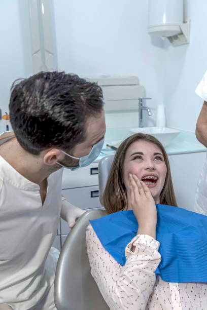 Best Dentist Open on Weekends  in Batavia, IL